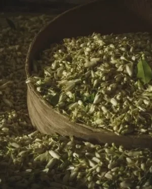 Dried Natural Herbs - أعشاب طبيعيِّة يابسة